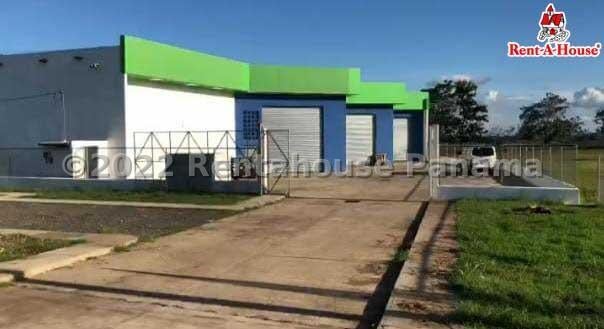 Prime Commercial Warehouse for Rent in Santiago